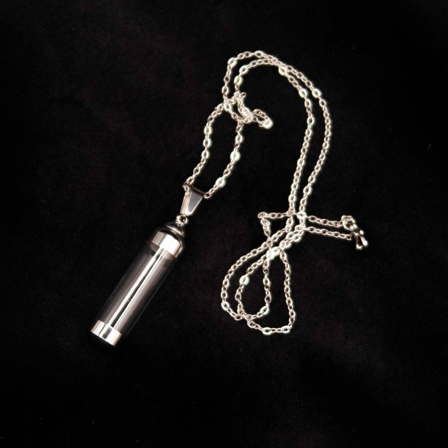 Vial necklace