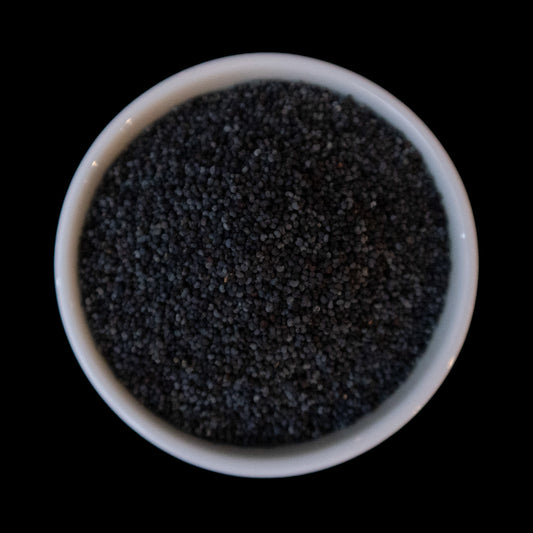 Whole black poppy seeds